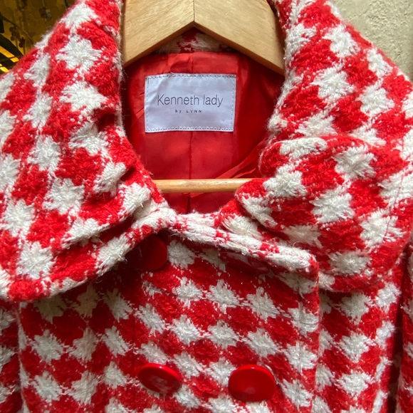Kenneth Lady by  Lynn Coat. Size - M - Picture 8 of 14